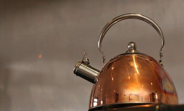 czym usunąć kamień z czajnika