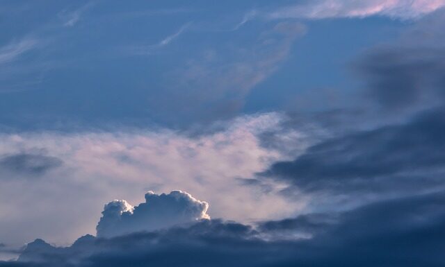 Jak można odróżnić glukozę od fruktozy?