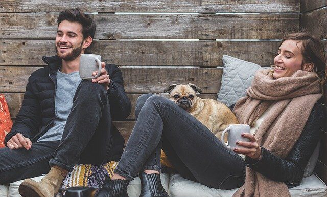 Jak zabarwić odbarwione spodnie? Jak zabarwić odbarwione spodnie?