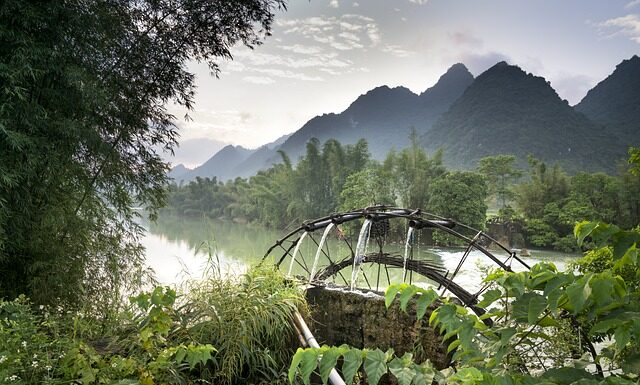 Ile za położenie listew przypodłogowych?