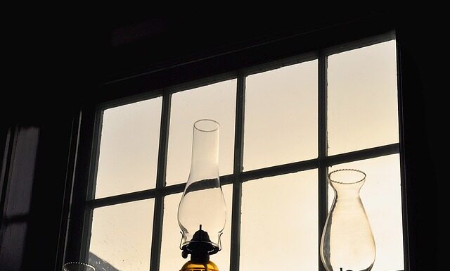 Jak samemu zrobić szprosy na lustrze? Jak samemu zrobić szprosy na lustrze?