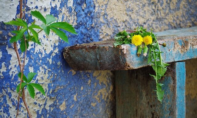 Jak odnowić porysowane lustro? Jak odnowić porysowane lustro?