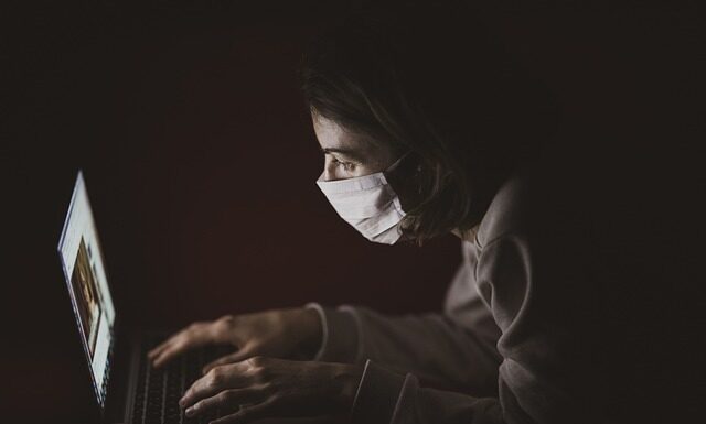 Na jaką odległość świeci laser?