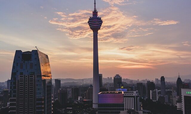 Na co Kleić sztukaterię?